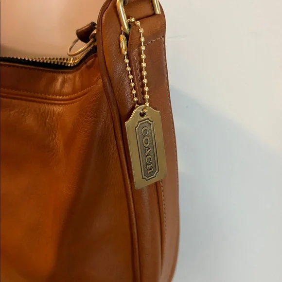 Vintage Coach Brown Leather Hobo Shoulder Bag - Picture 4 of 12